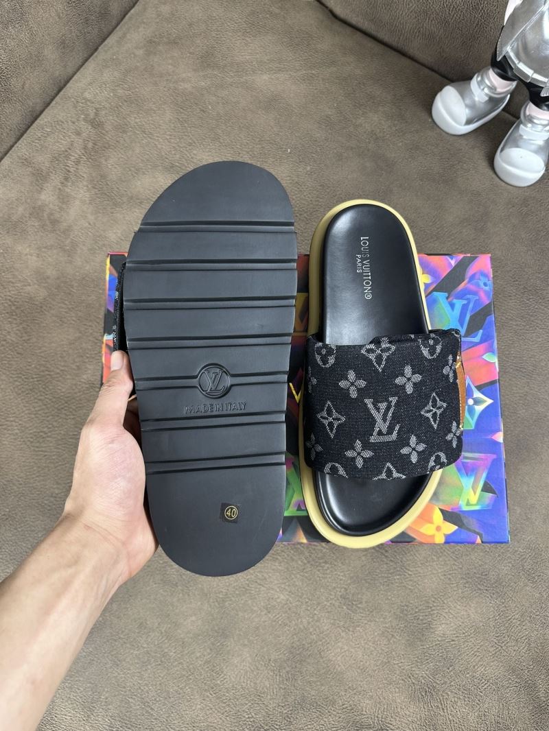 Louis Vuitton Slippers